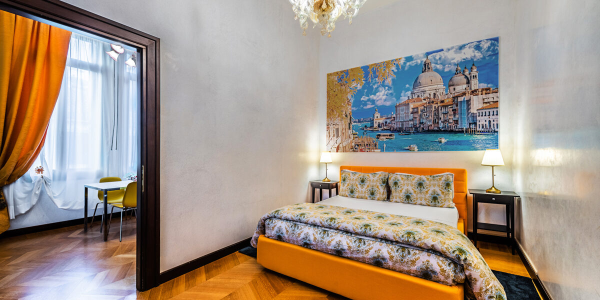 San Marco versus Dorsoduro Lodging Compared www.casantangelo.com