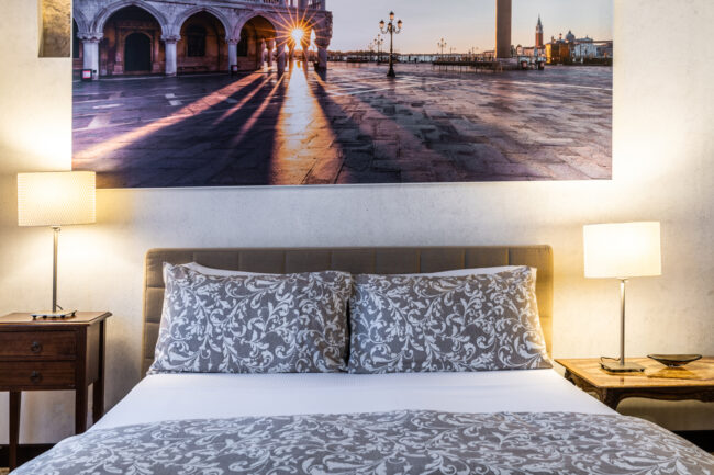 San Marco or Dorsoduro: Where to Stay in Venice www.casantangelo.com