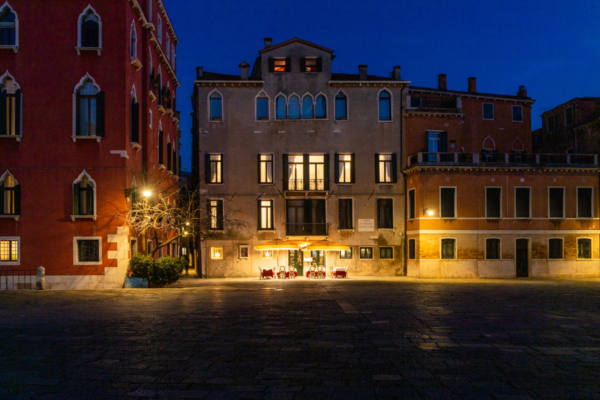 7 Best Venice Stays for Couples Who Value Privacy www.casantangelo.com